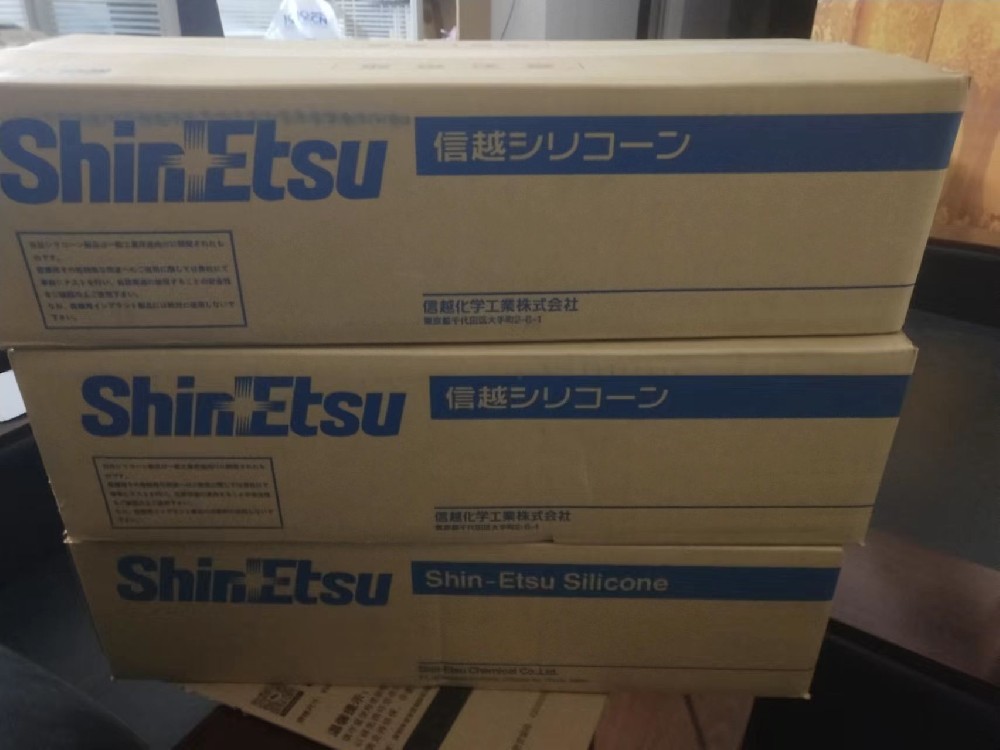 信越有機(jī)硅鉑金硫化劑：拓寬應(yīng)用領(lǐng)域，推動(dòng)行業(yè)發(fā)展